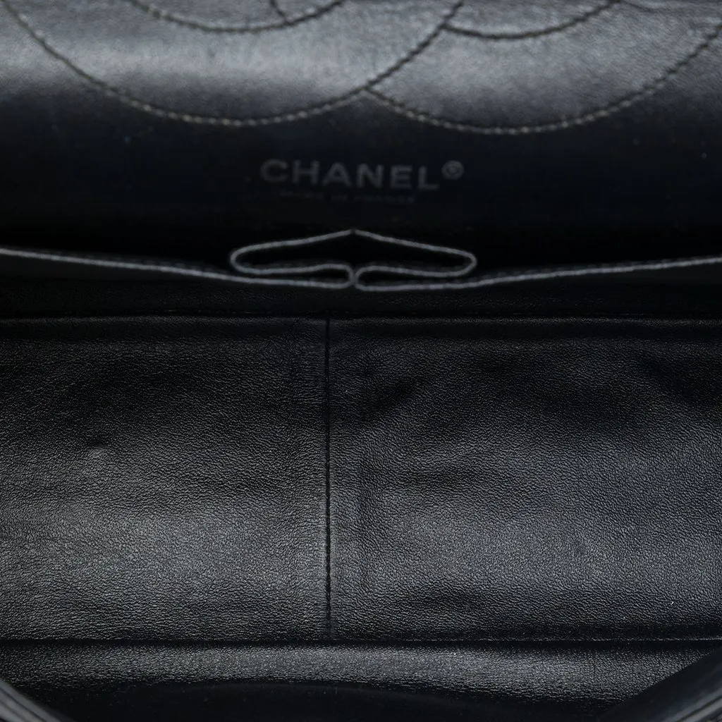 Chanel Quilted Aged Calfskin Reissue 2.55 Double Flap 227 Black Leather Very good - Model View