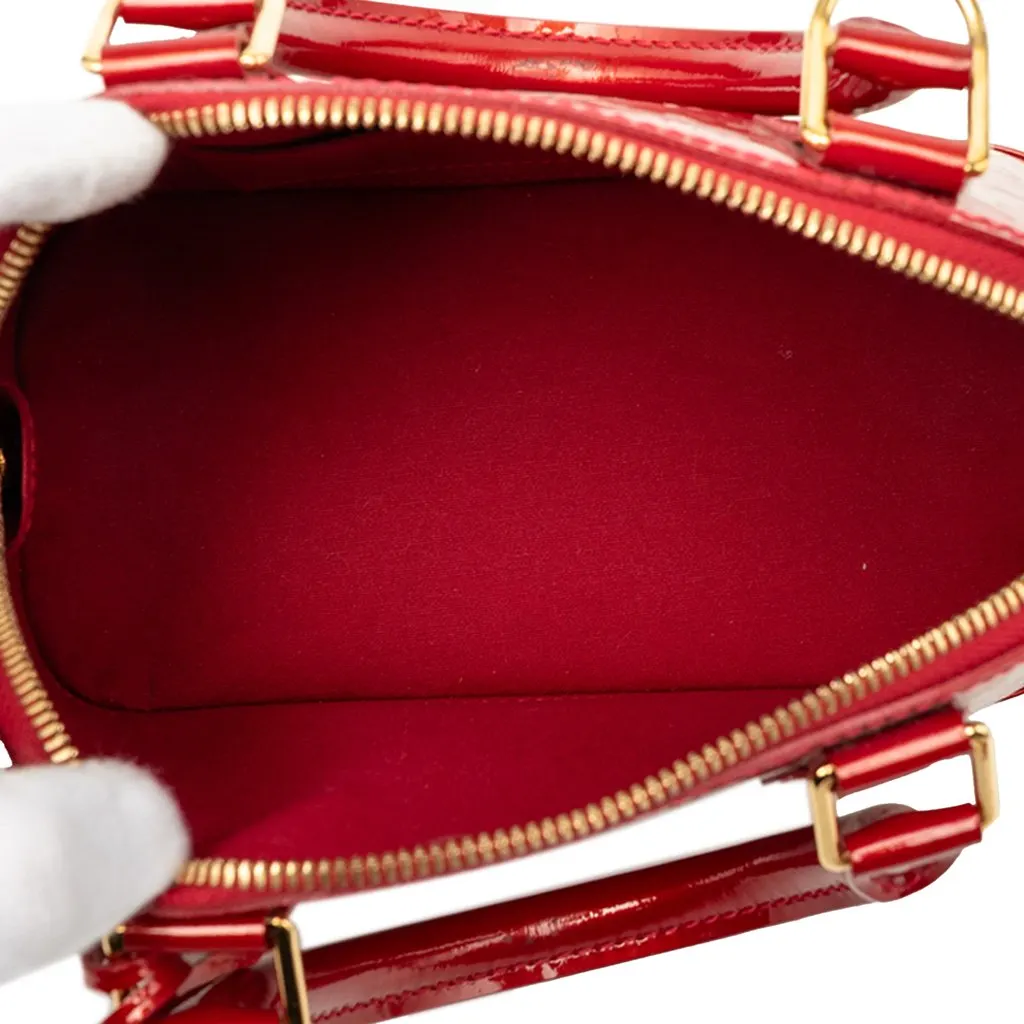 Louis Vuitton Monogram Vernis Alma BB Red Leather Very good - Model View