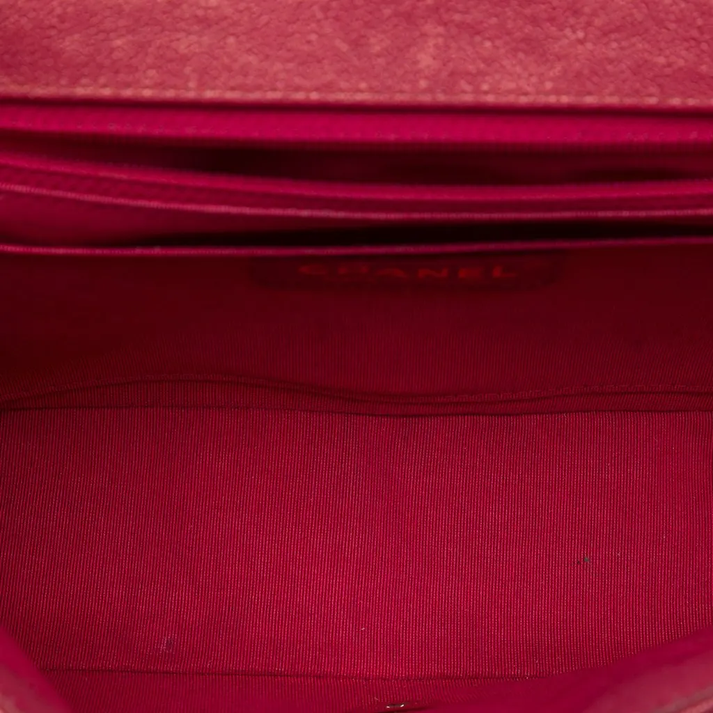 Chanel Medium Chevron Iridescent Caviar Statement Flap Red Leather Very good - Model View