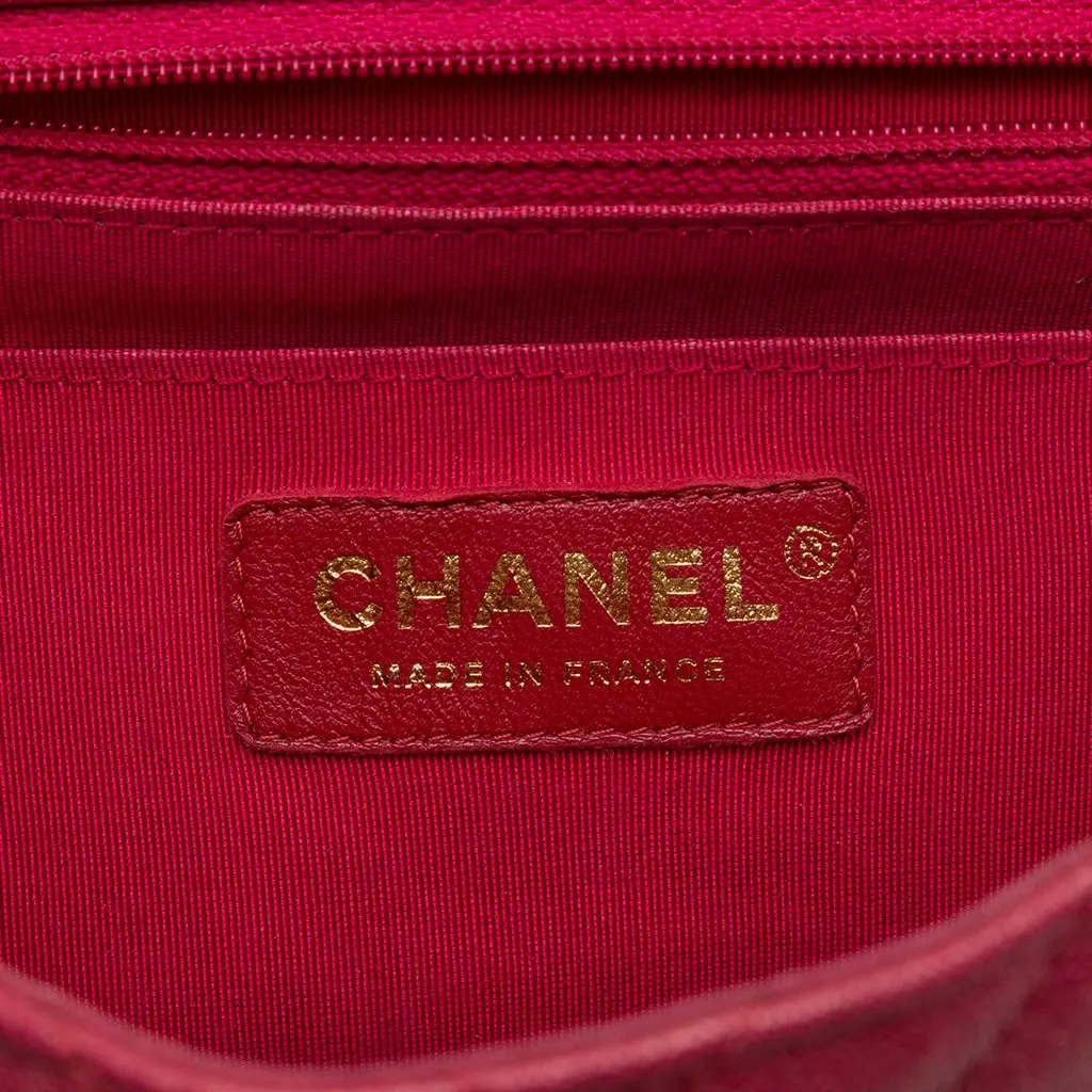 Chanel Medium Chevron Iridescent Caviar Statement Flap Red Leather Very good - Box View