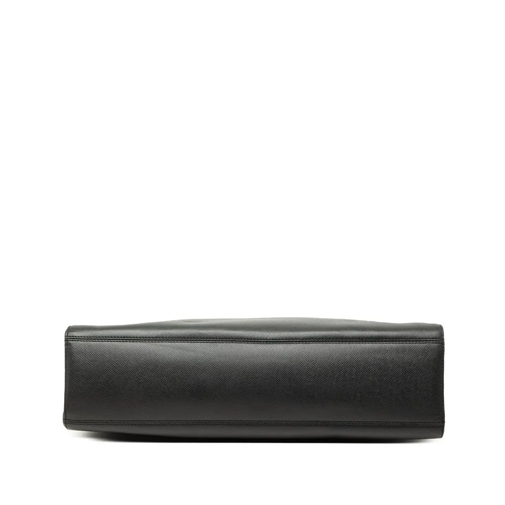 Louis Vuitton Taiga Kasbek GM Black Leather Very good - Inside View