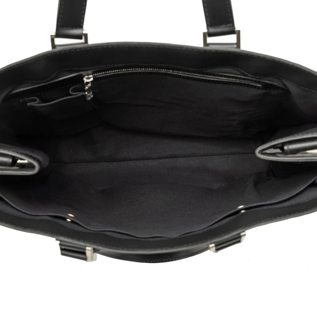Louis Vuitton Taiga Kasbek GM Black Leather Very good - Model View