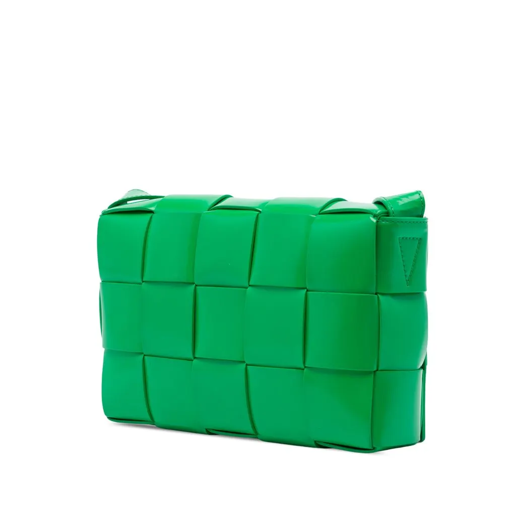 Bottega Veneta Patent Intrecciato Cassette Crossbody Green Leather Very good - Back View