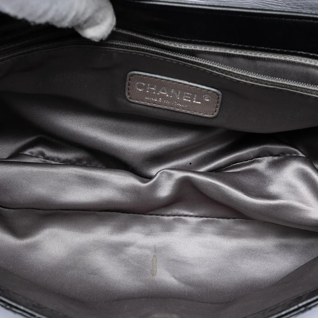 Chanel Quilted Lambskin East West Mademoiselle Flap Black Leather Very good - Model View