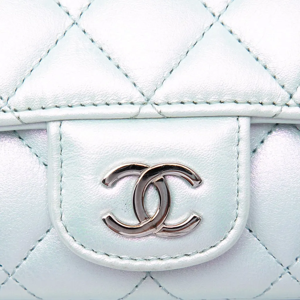 Chanel CC Quilted Iridescent Lambskin Sunglasses Case with Chain Blue Leather Very good - Box View