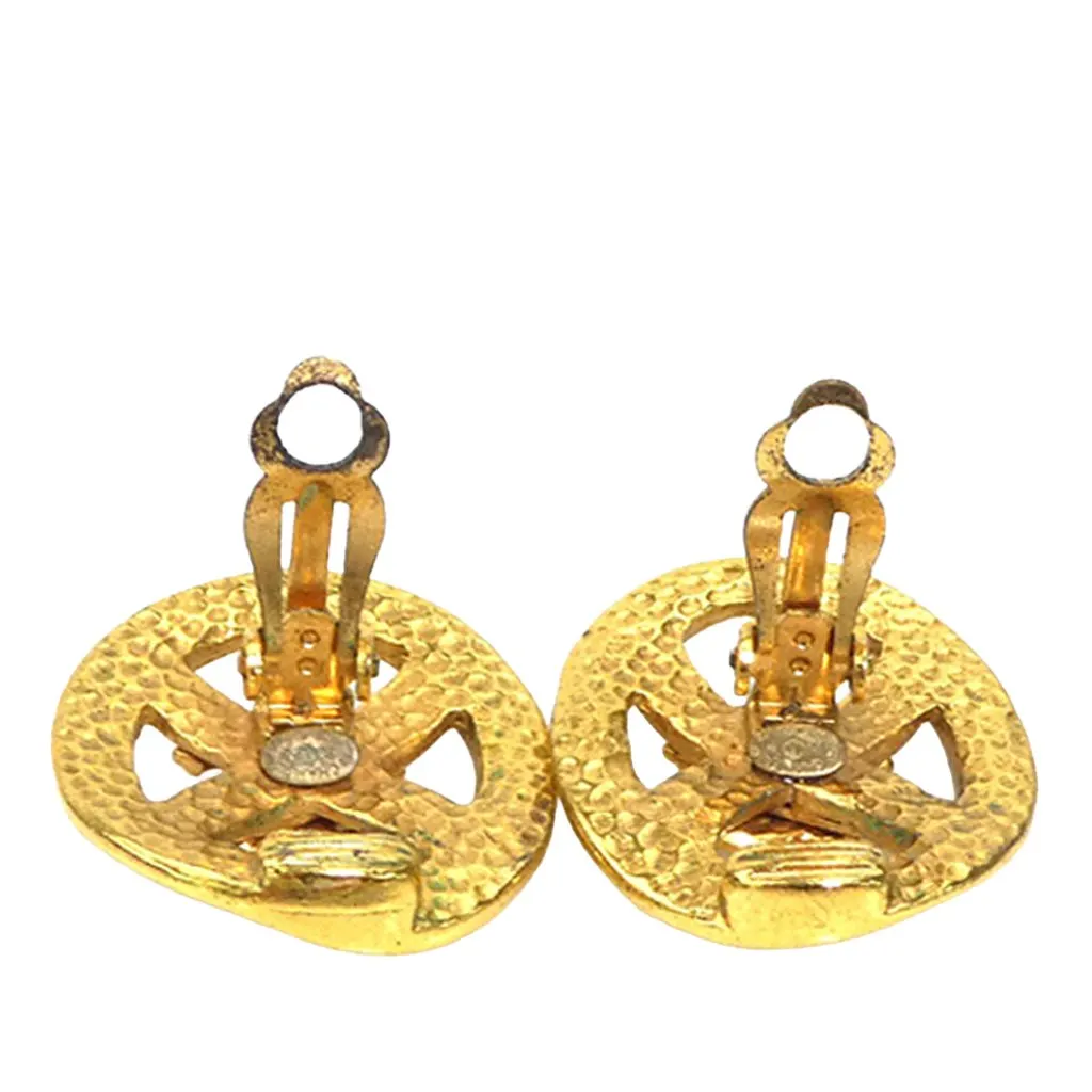 Chanel CC Gold Plated Round Clip On Earrings Gold Metal Very good - Inside View