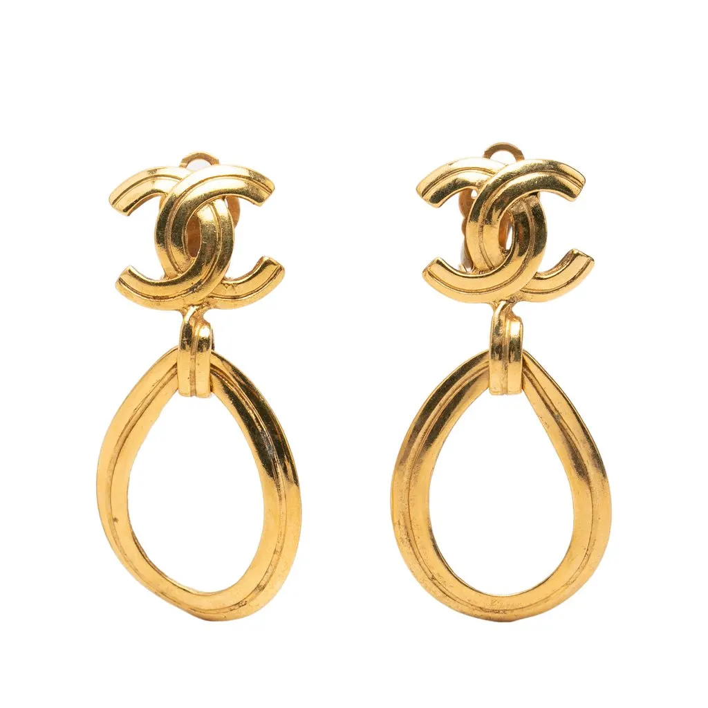 Chanel CC Gold Plated Dangle Clip On Earrings Gold Metal Very good - Front View