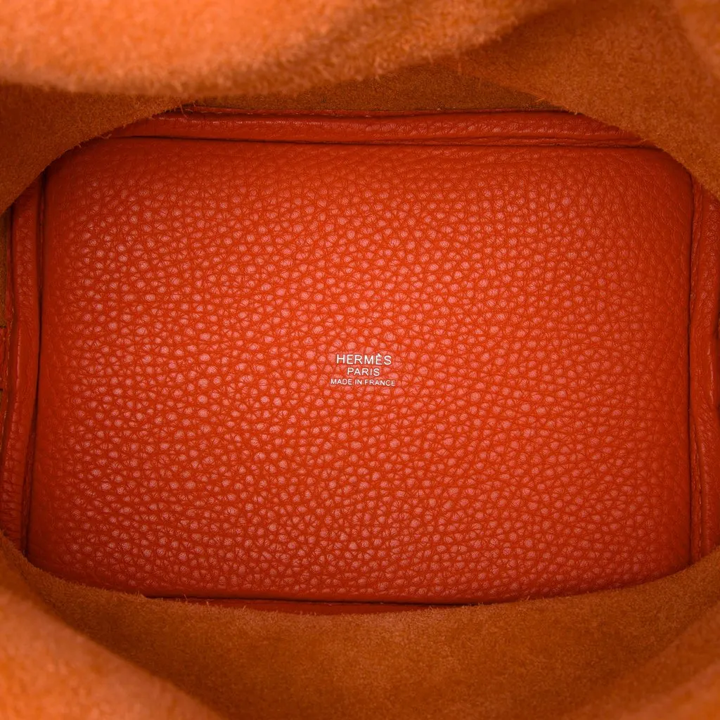 Hermès Clemence Picotin Lock 18 Orange Leather Very good - Model View