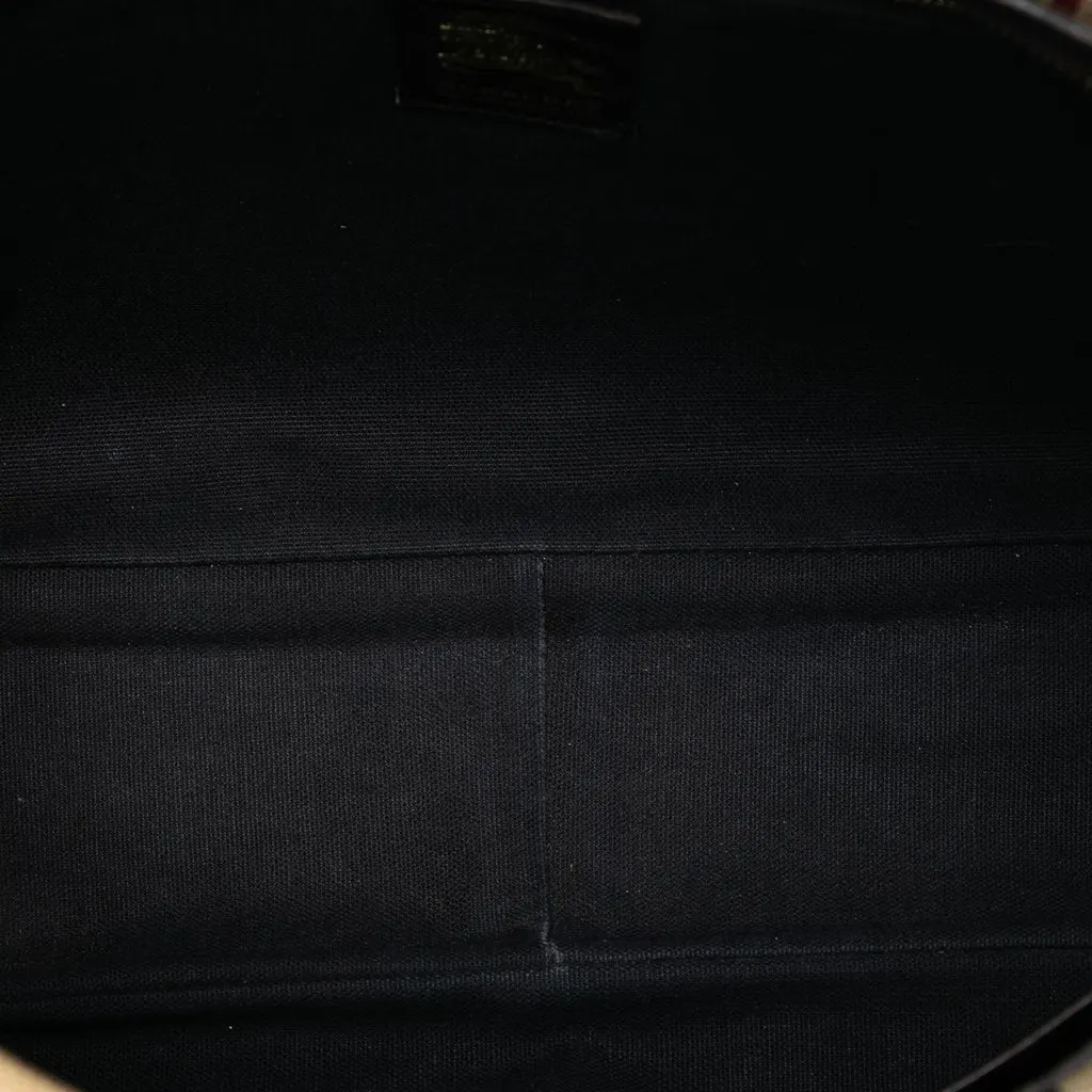 Burberry Haymarket Check Coated Canvas Messenger Bag Beige Very good - Model View