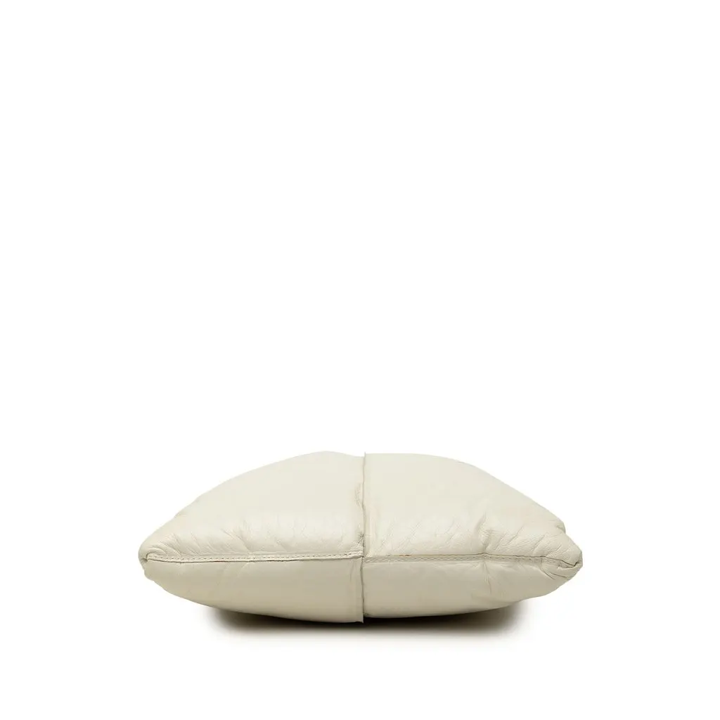 Bottega Veneta Nappa Maxi Intrecciato Padded Square Wristlet Pouch White Leather Very good - Inside View
