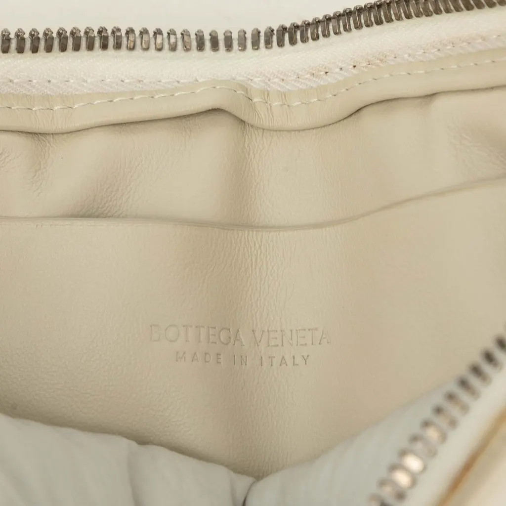 Bottega Veneta Nappa Maxi Intrecciato Padded Square Wristlet Pouch White Leather Very good - Box View