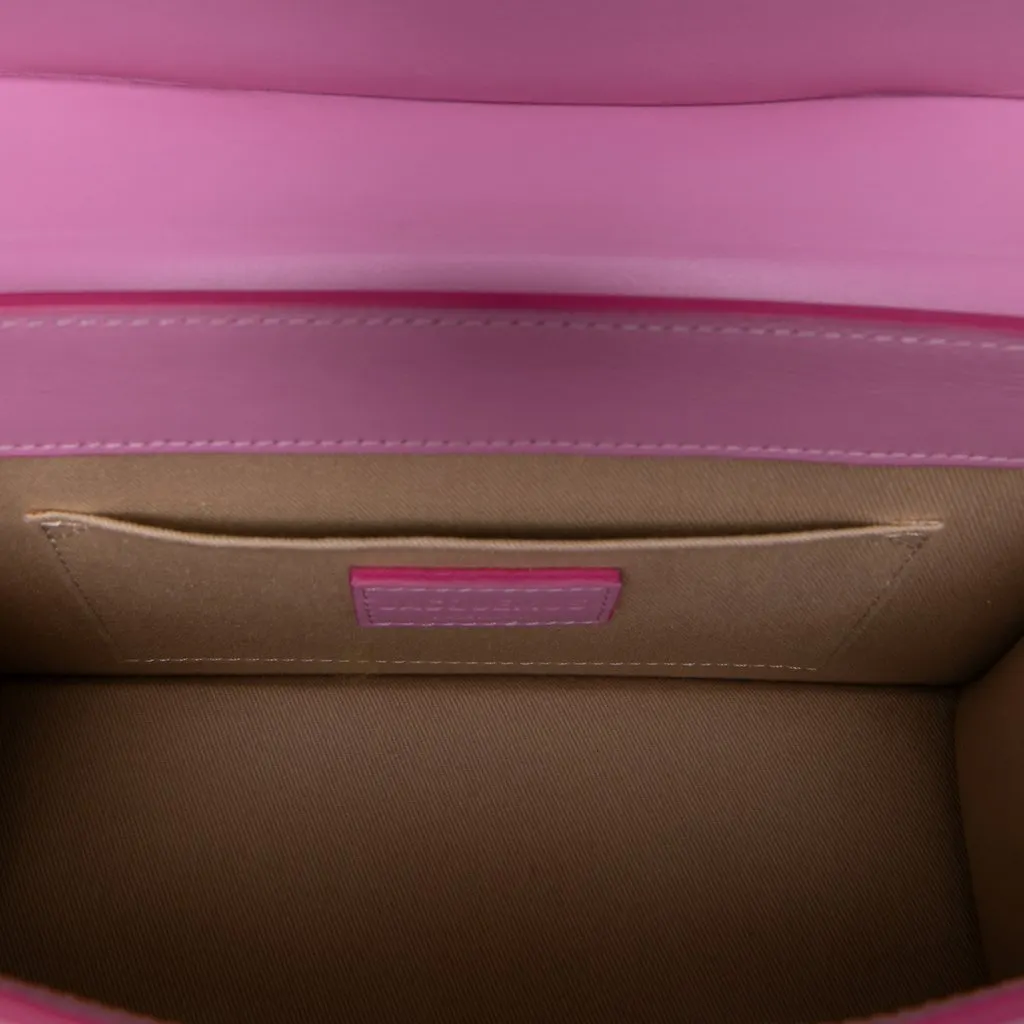 Jacquemus Smooth Calfskin Le Grand Chiquito Pink Leather Very good - Model View