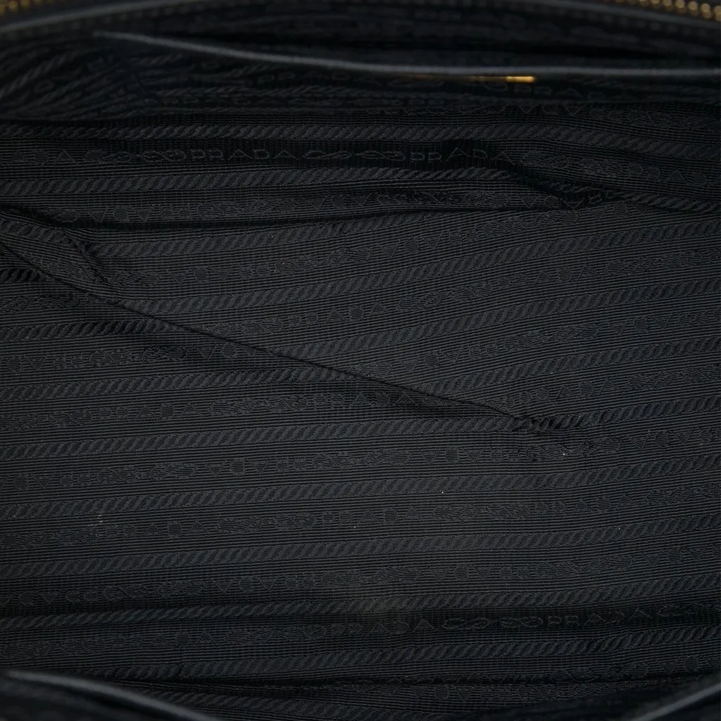 Prada Large Saffiano Lux Galleria Double Zip Satchel Black Leather Very good - Model View