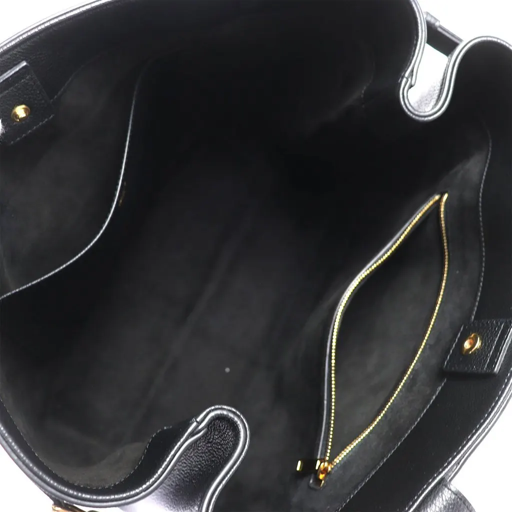 Celine Medium Grained Calfskin Cuir Triomphe Cabas Anais Tote Black Leather Very good - Model View