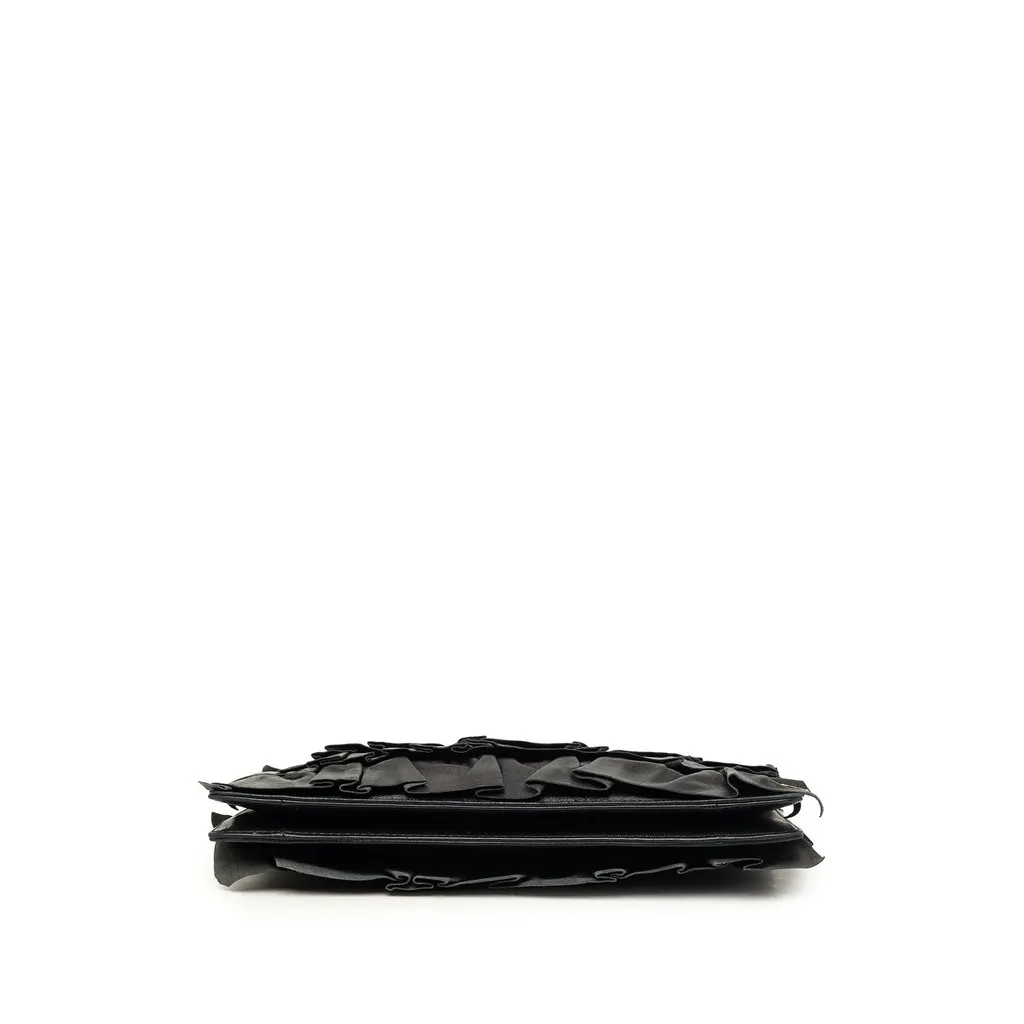 Chanel CC Lambskin Ruffled Clutch On Chain Black Leather Very good - Inside View