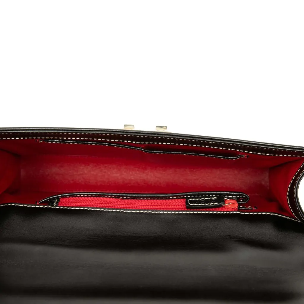 Gucci Calfskin Lady Lock Shoulder Bag Black Leather Very good - Model View