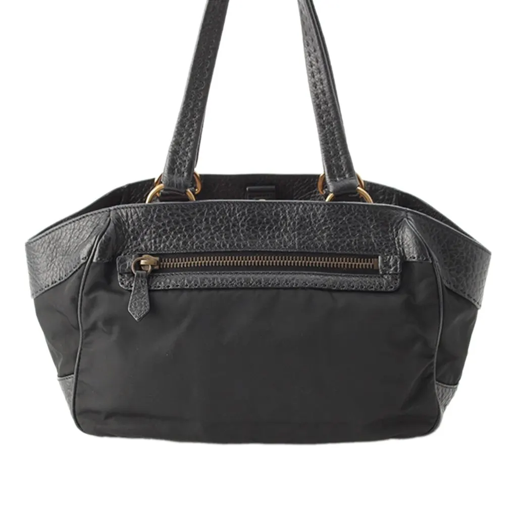 Prada Berlino Trimmed Tessuto Shoulder Bag Black Very good - Model View