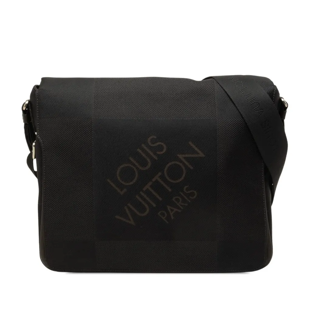 Louis Vuitton Damier Geant Messenger Bag Black Canvas Good - Front View