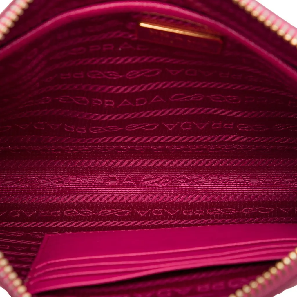 Prada Saffiano Shoulder Bag Pink Leather Very good - Model View