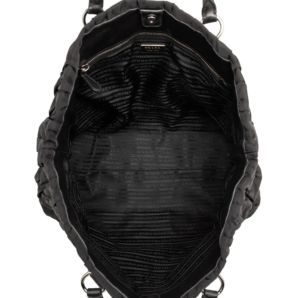 Prada Tessuto Gaufre Tote Black Very good - Model View