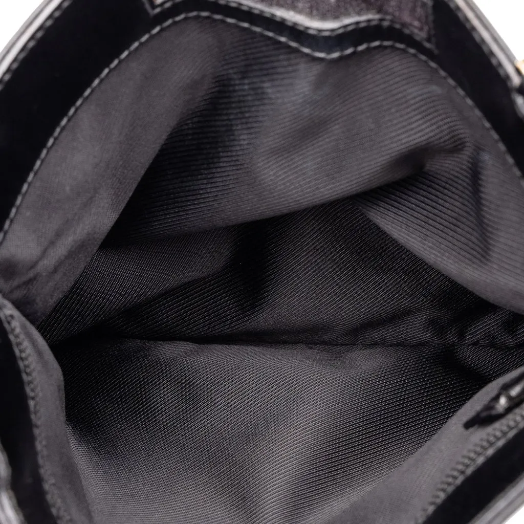 Gucci GG Denim Crossbody Grey Denim Good - Model View