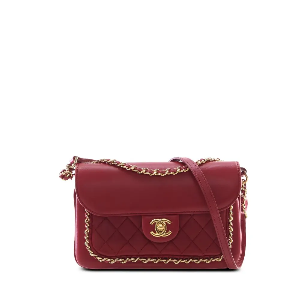 Chanel Small Quilted Lambskin CC Unchained Flap Red Leather Very good - Front View