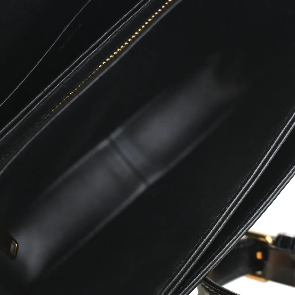 Celine Teen Shiny Calfskin Triomphe Crossbody Black Leather Very good - Model View