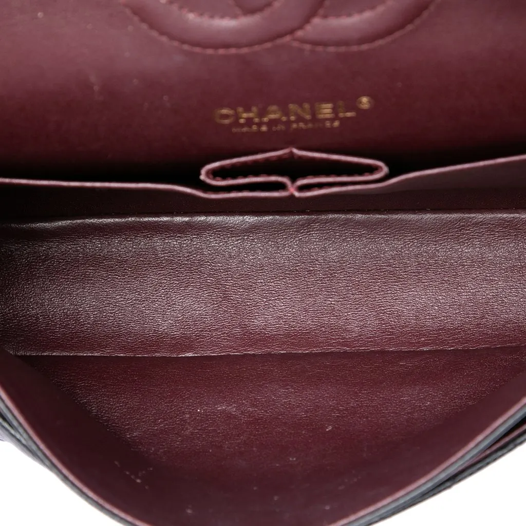 Chanel Medium Classic Caviar Double Flap Black Leather Very good - Model View