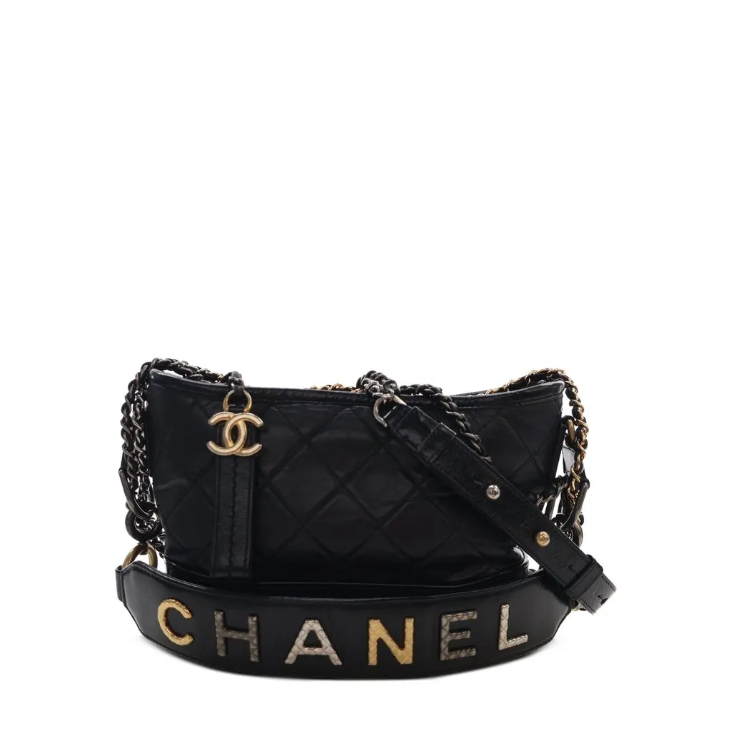 Chanel Small Quilted Aged Calfskin Gabrielle Hobo Black Leather Very good - Front View