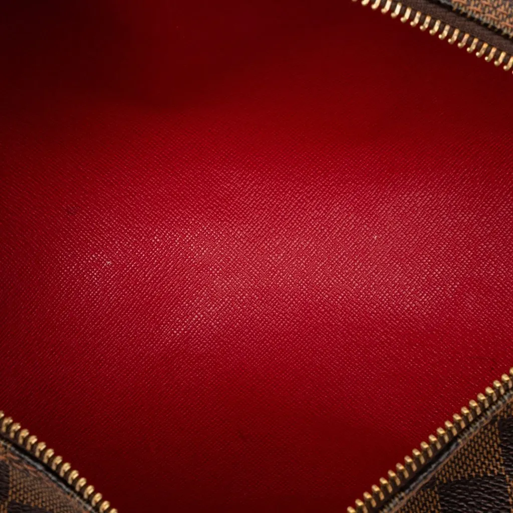 Louis Vuitton Damier Ebene Papillon 26 Brown Very good - Model View