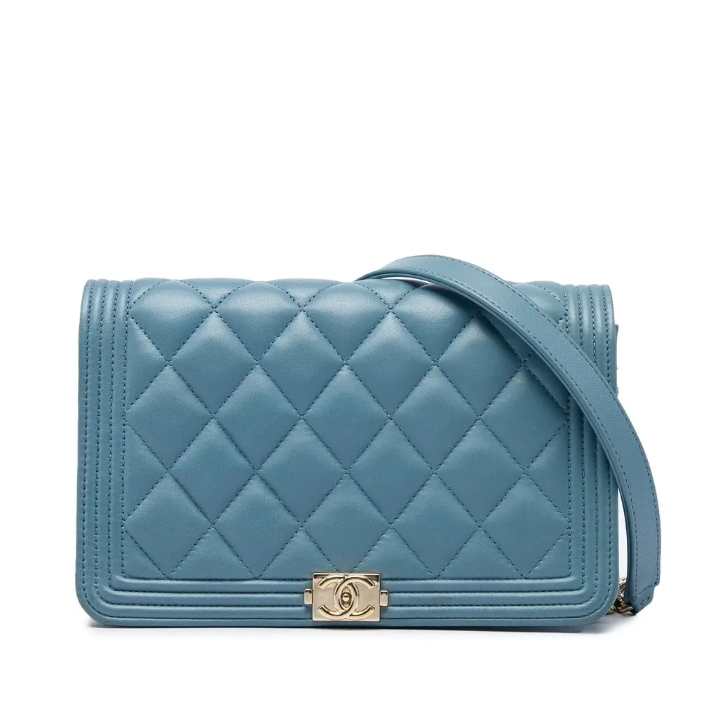 Chanel Quilted Lambskin Boy Wallet On Chain Blue Leather Very good - Front View
