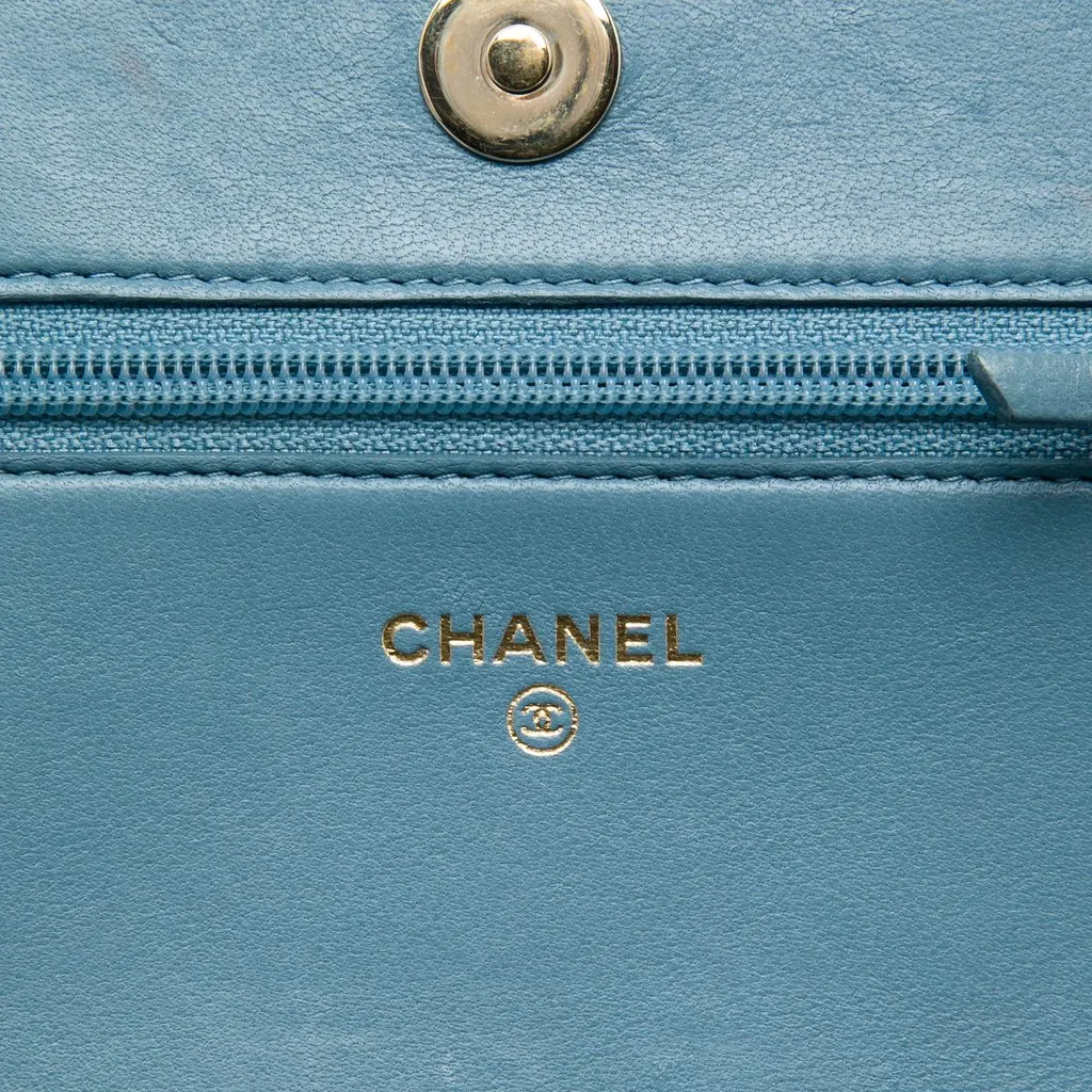 Chanel Quilted Lambskin Boy Wallet On Chain Blue Leather Very good - Box View