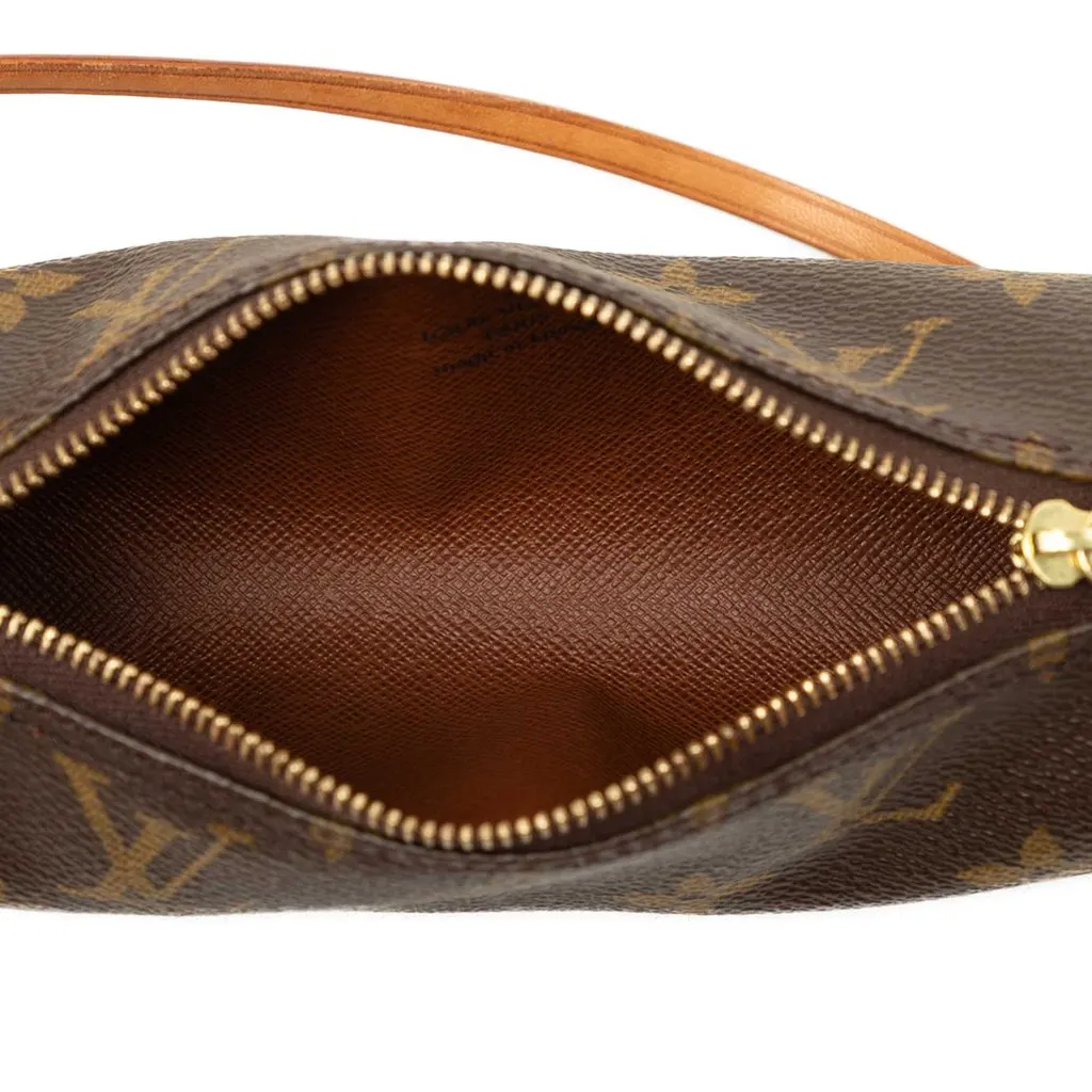 Louis Vuitton Monogram Papillon Pochette Brown Canvas Good - Model View