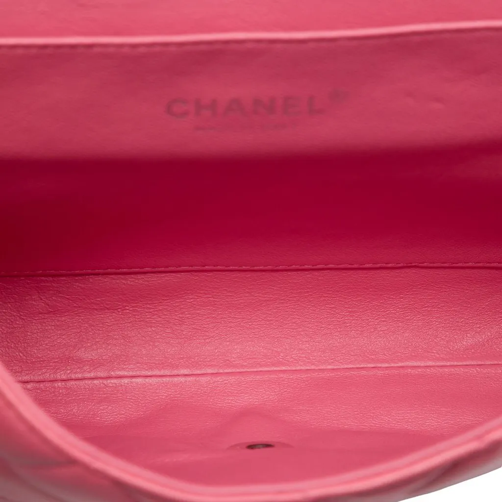Chanel CC Quilted Lambskin Flap Clutch on Chain Pink Leather Very good - Model View