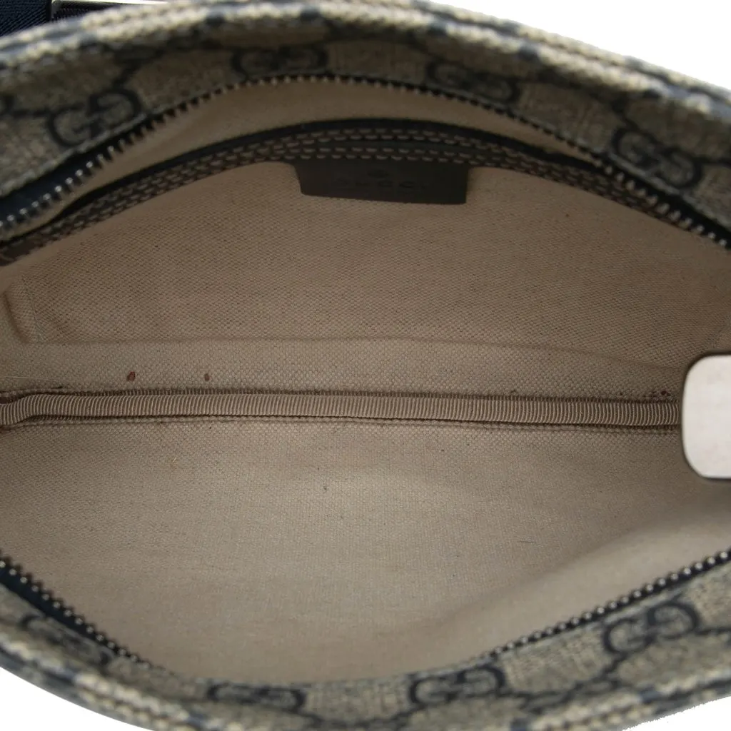 Gucci GG Supreme Crossbody Beige Canvas Good - Model View