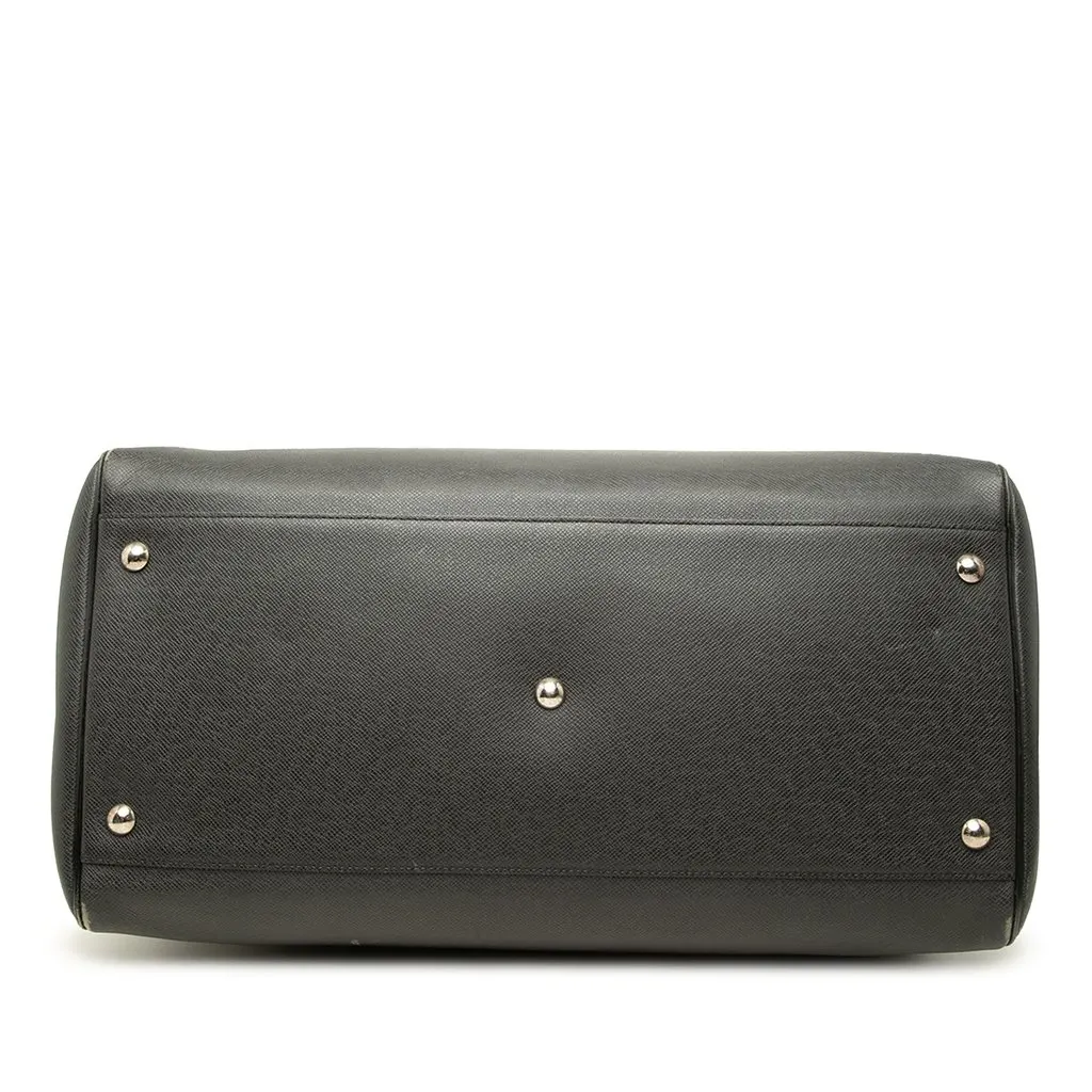 Louis Vuitton Taiga Neo Kendall Grey Leather Good - Inside View