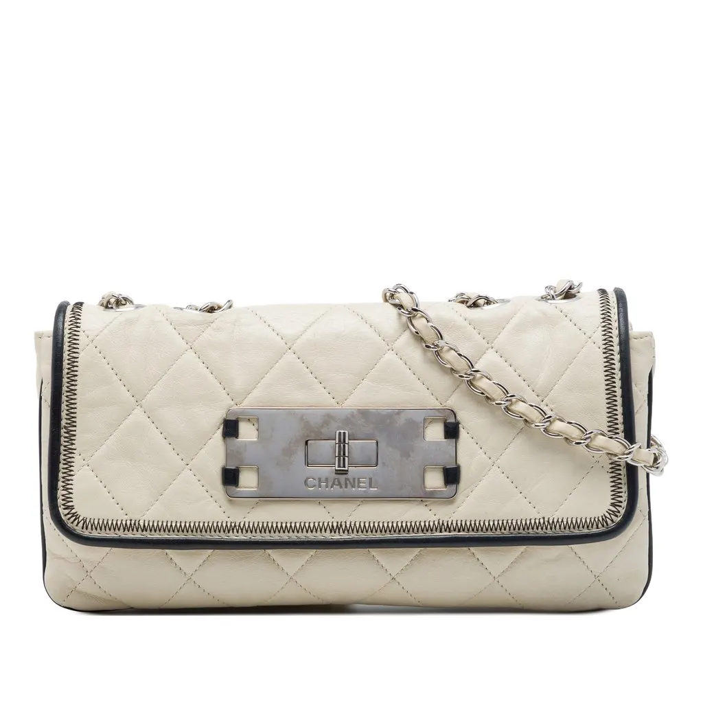 Chanel Quilted Aged Lambskin Reissue 2.55 East West Flap White Leather Very good - Front View