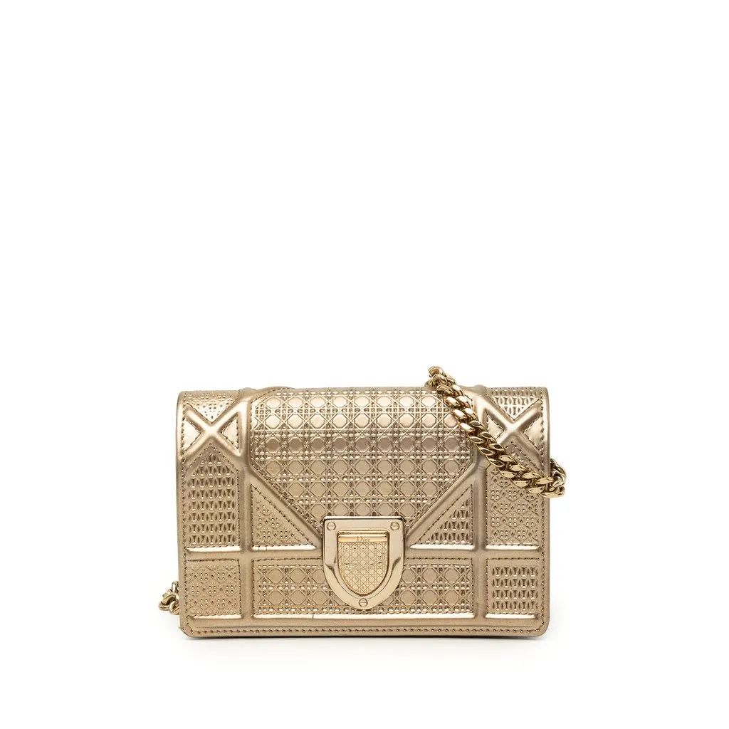 Dior Baby Metallic Patent Microcannage Diorama Flap Gold Leather Very good - Front View