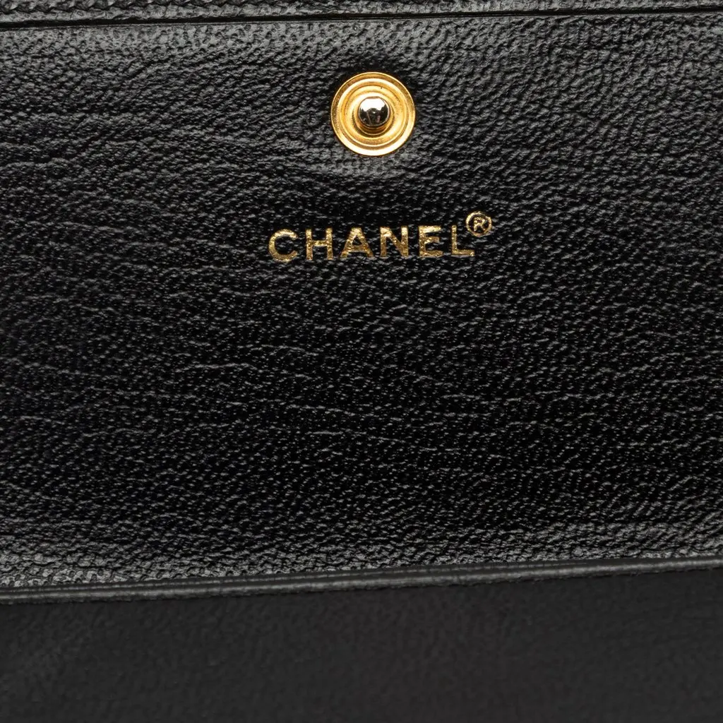 Chanel CC Calfskin Passport Cover Black Leather Very good - Box View