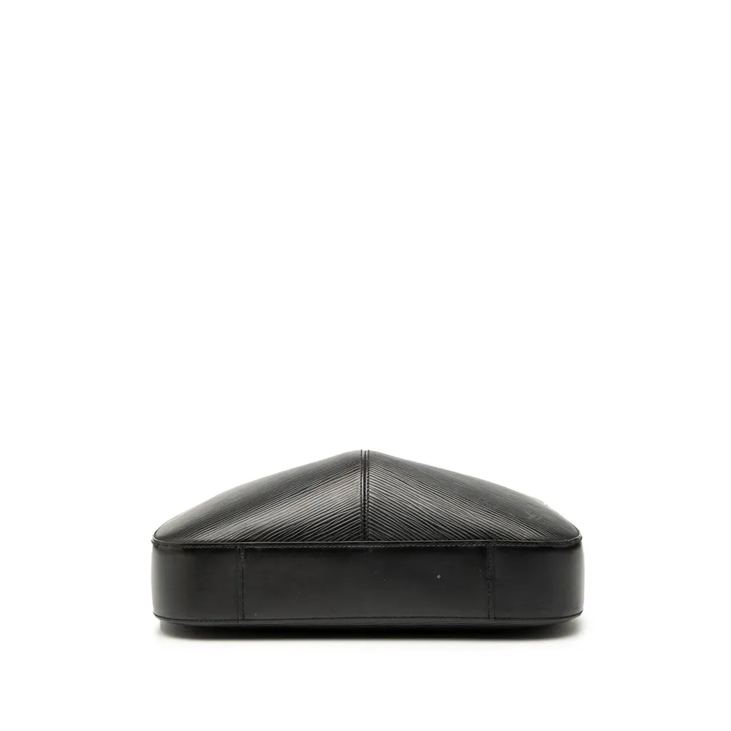 Louis Vuitton Epi Reverie Black Leather Good - Inside View