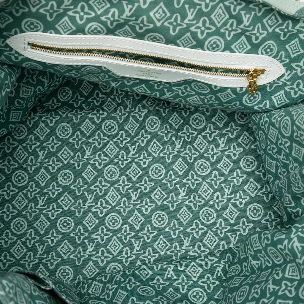 Louis Vuitton Monogram Tahitienne Cabas GM Green Very good - Model View