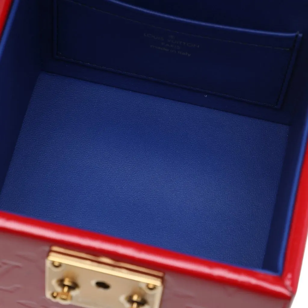 Louis Vuitton Monogram Vernis Bleecker Box Vanity Bag Red Leather Very good - Model View