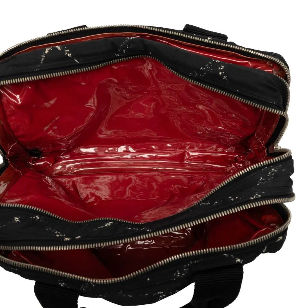 Chanel Old Travel Line Nylon Handbag Black Very good - Model View