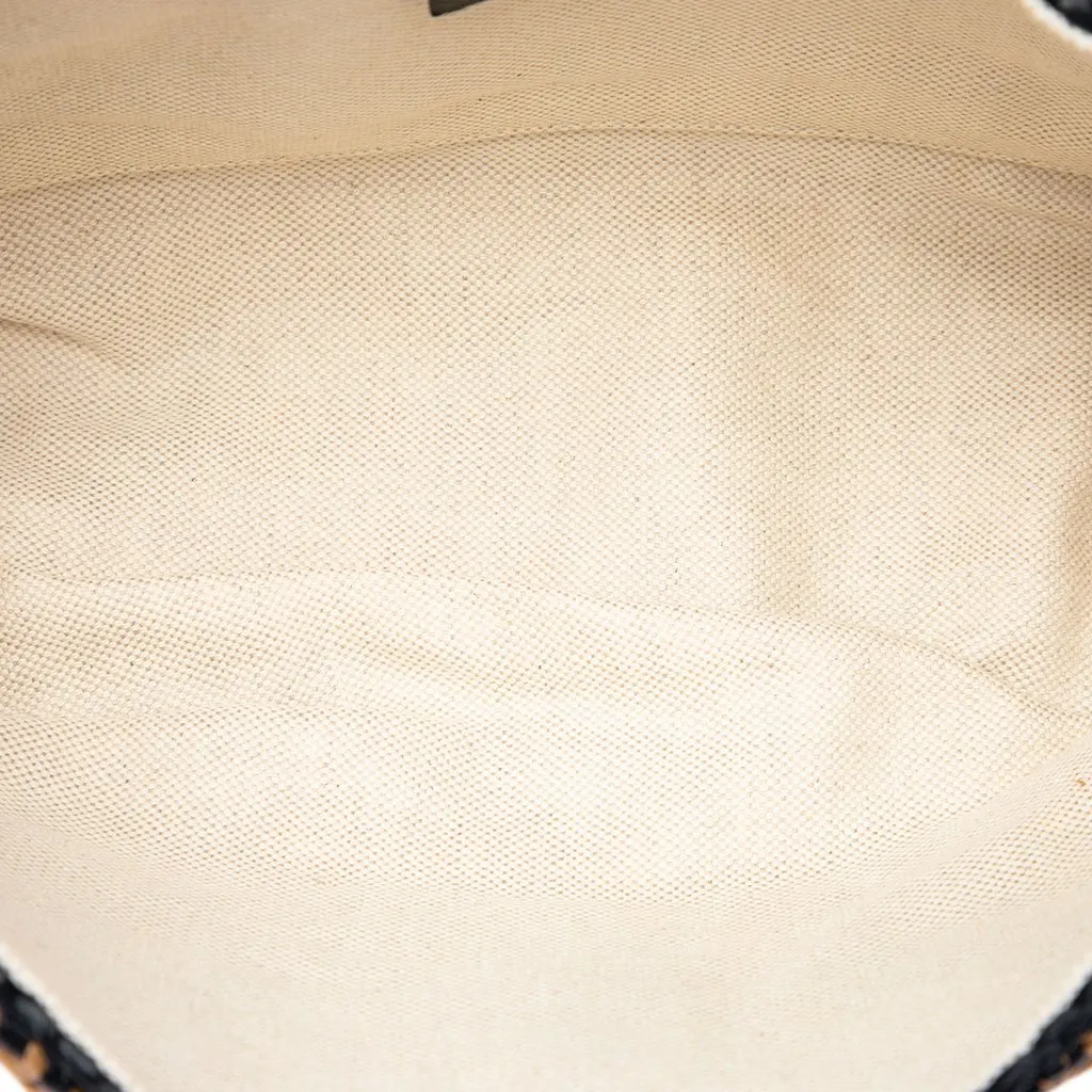 Gucci Small GG Marmont Raffia Crossbody Beige Very good - Model View