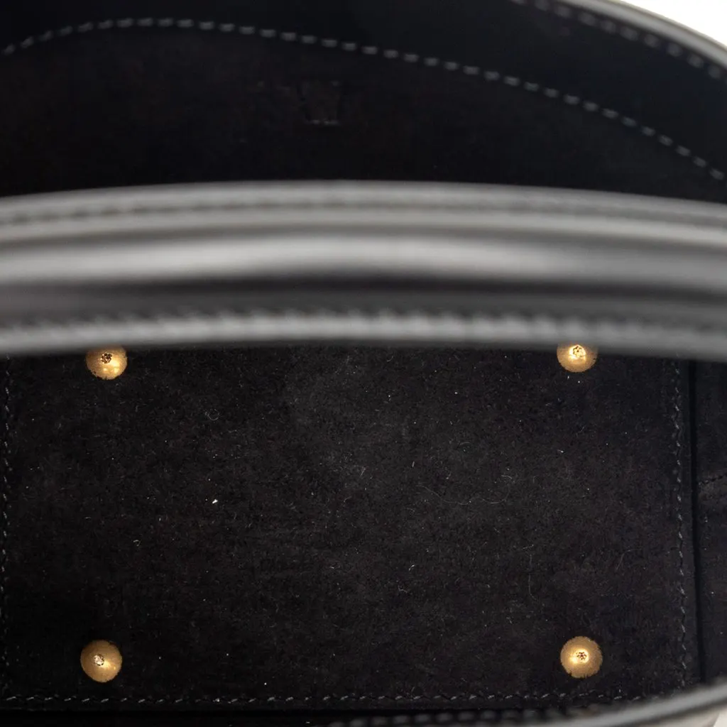 Saint Laurent Mini Shiny Calfskin Le 37 Bucket Bag Black Leather Very good - Model View
