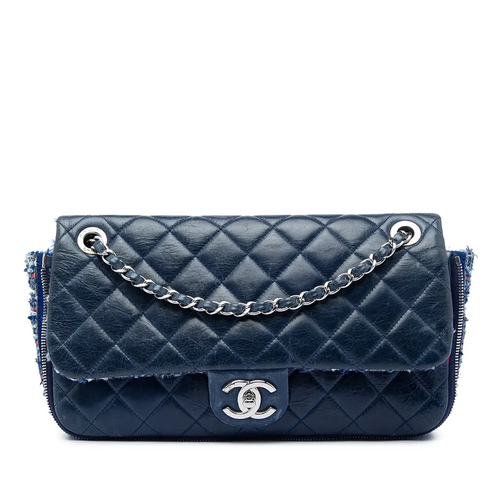 Chanel CC Wrinkled Lambskin and Tweed Shoulder Bag Blue Leather Very good - Front View