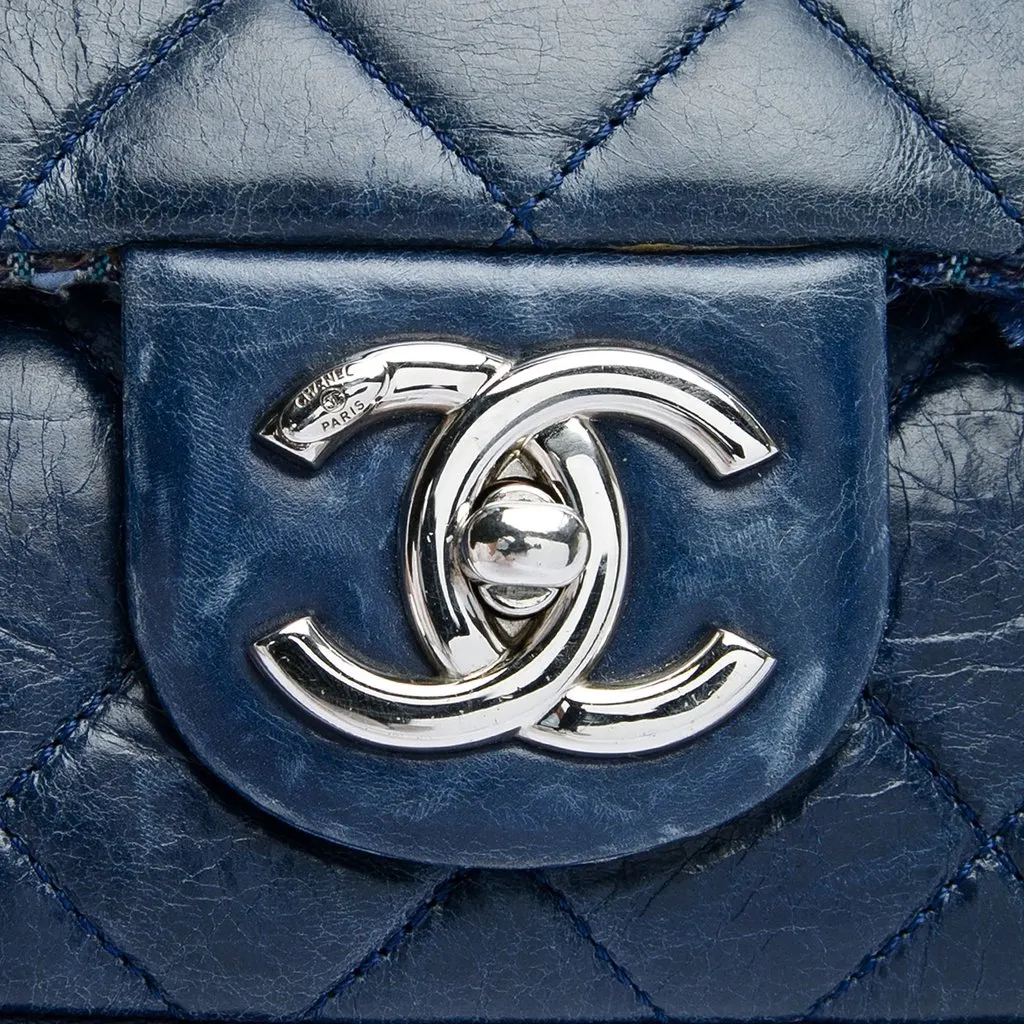 Chanel CC Wrinkled Lambskin and Tweed Shoulder Bag Blue Leather Very good - Box View