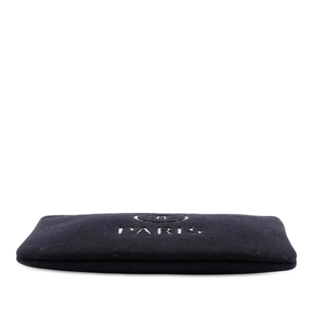 Chanel Medium Wool Felt Deauville O Case Clutch Black Very good - Inside View