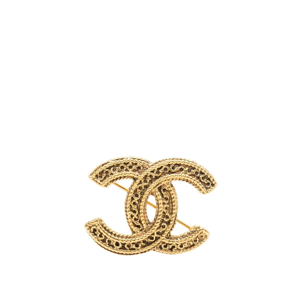 Chanel CC Gold Plated Filigree Brooch Gold Metal Very good - Front View