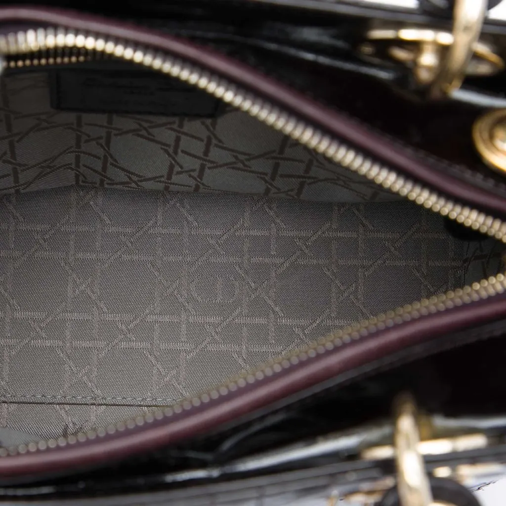 Dior Medium Patent Cannage Lady Dior Purple Leather Very good - Model View
